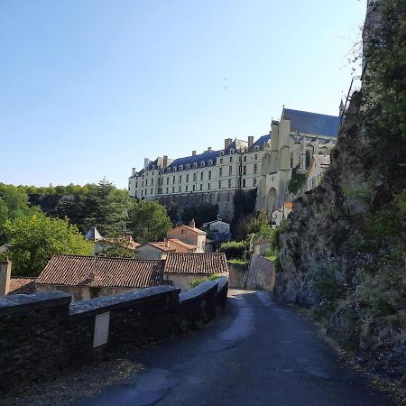 *Appartement Au Bout Du Monde Thouars* Esterno foto