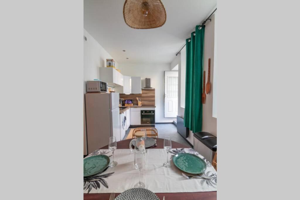 *Appartement Au Bout Du Monde Thouars* Esterno foto